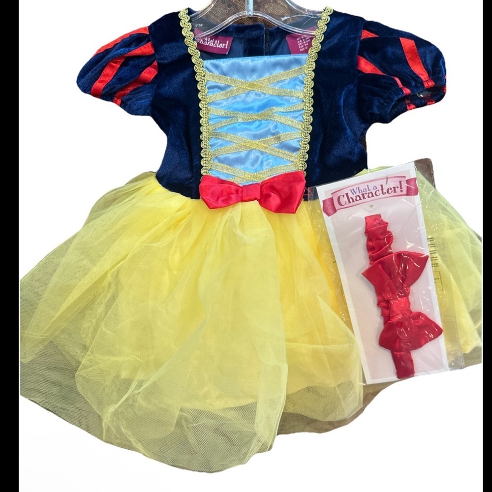 NWT Snow White Costume Baby Princess Halloween 6-9 Months Tulle